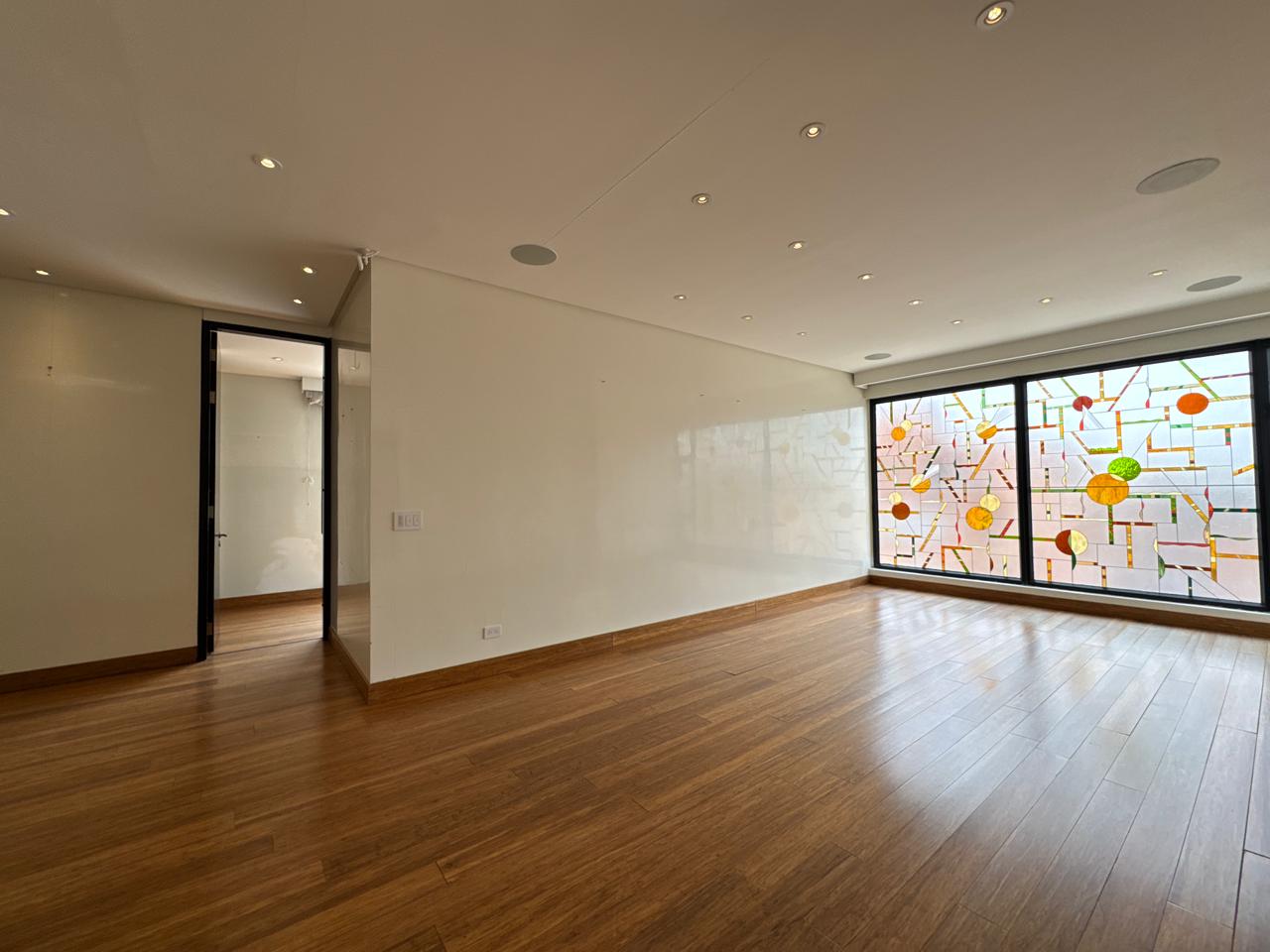 VENDO PENTHOUSE EN CHICÓ NAVARRA 🏙️✨