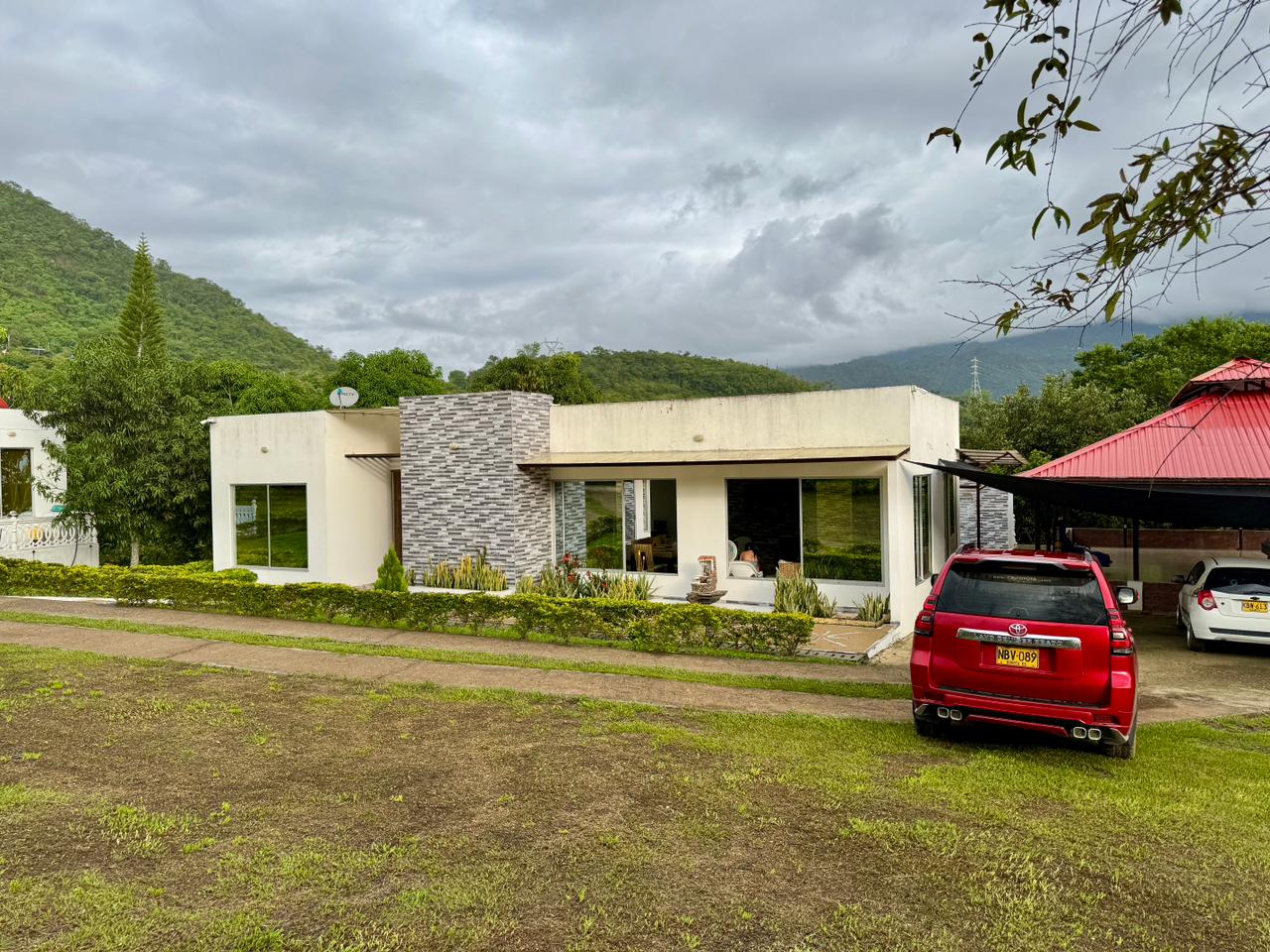 FINCA DE DESCANSO Y LUJO EN VENTA  | NATURALEZA Y RENTABILIDAD EN LA MESA CUNDINAMARCA