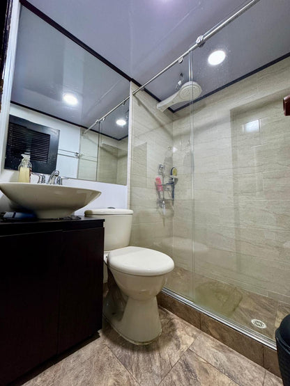 VENDO CASA EN FONTIBON | PARQUEADERO Y DEPOSITOS | CERCA AL AEROPUERTO