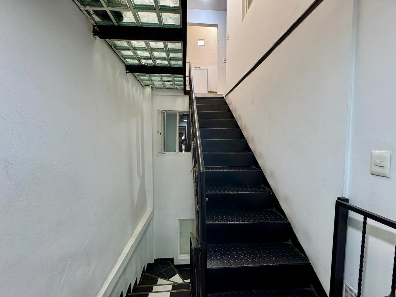 VENDO CASA EN FONTIBON | PARQUEADERO Y DEPOSITOS | CERCA AL AEROPUERTO