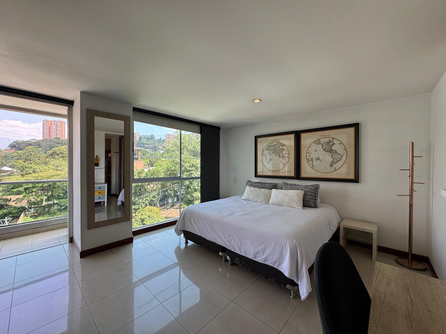 🔥🏙️ ARRIENDO APARTAESTUDIO  – EL POBLADO MEDELLIN CON PARQUEADERO🔥