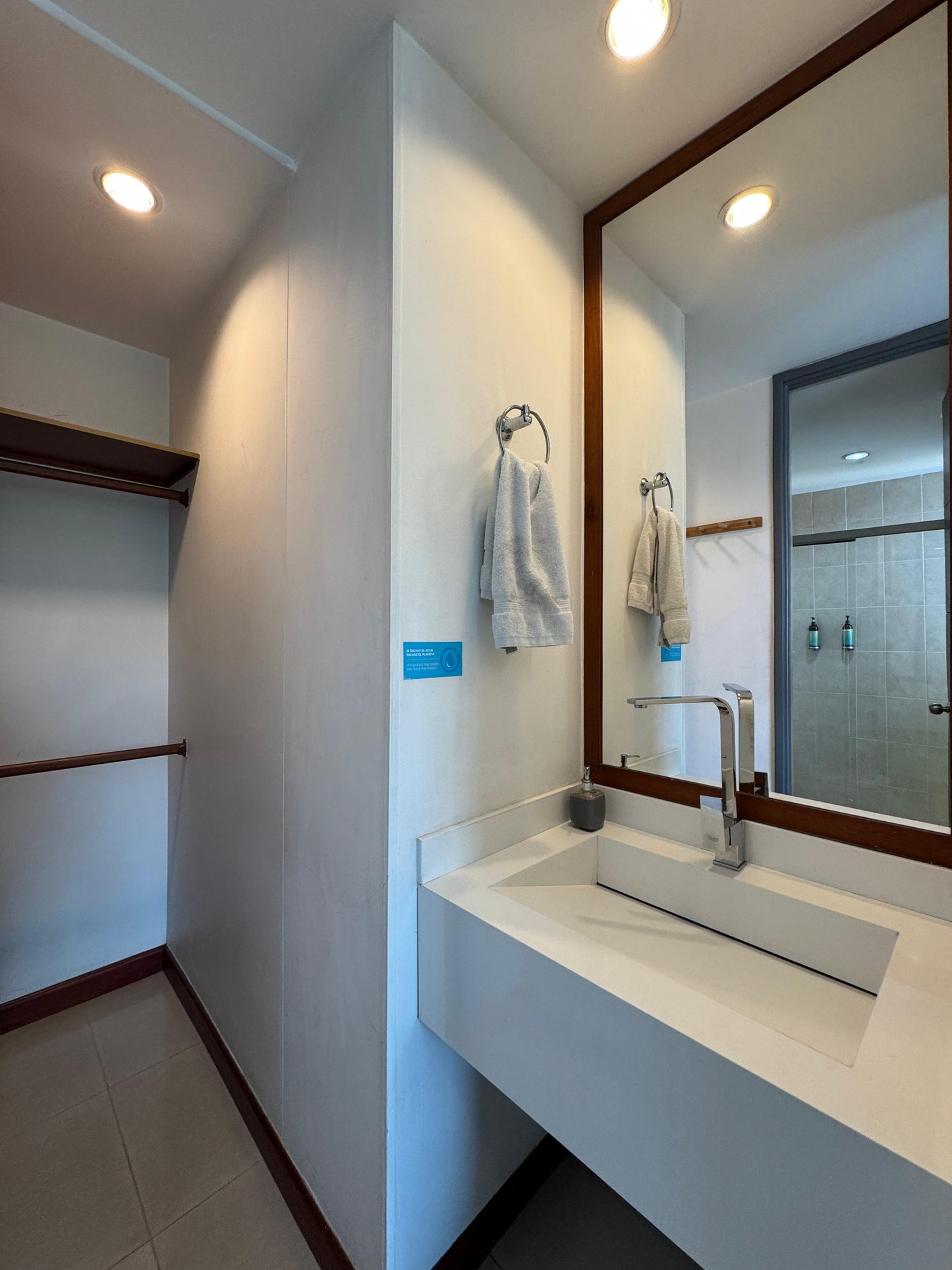 🔥🏙️ ARRIENDO APARTAESTUDIO  – EL POBLADO MEDELLIN CON PARQUEADERO🔥