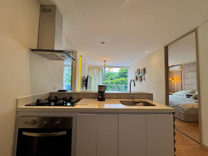 ARRIENDO APARTAMENTO AMOBLADO EN EL POBLADO | BALCÓN GRANDE, AIRE ACONDICIONADO Y ACABADOS DE LUJO