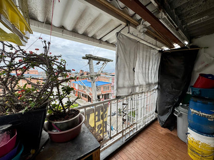 VENDO CASA EN BOSA LAURELES | 4 PISOS, GARAJE Y BALCÓN