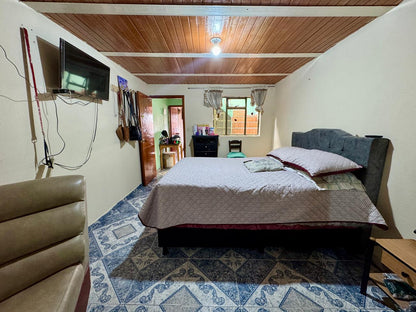 VENDO CASA EN BOSA LAURELES | 4 PISOS, GARAJE Y BALCÓN