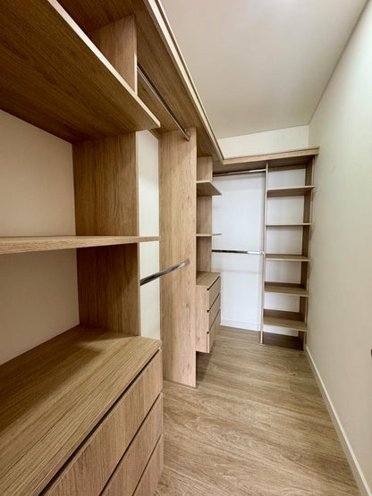 ARRIENDO APARTAMENTO EN EL NORTE DE BOGOTÁ | 3 HABITACIONES, PISO ALTO Y ZONAS TIPO CLUB