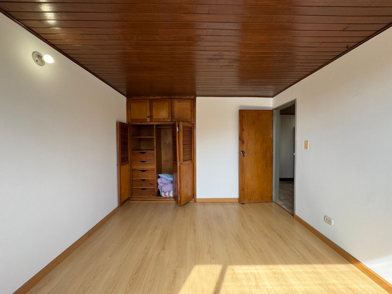 VENTA APARTAMENTO PH EN PASADENA | 134 m², CHIMENEA, ESPACIOS AMPLIOS Y FULL LUZ