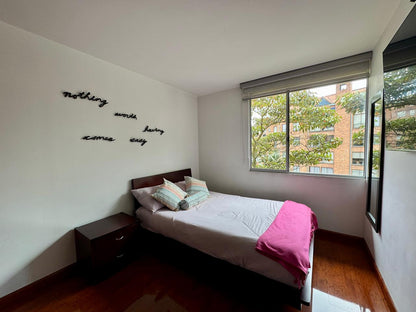 VENTA APARTAMENTO EN CASA BLANCA | 3 HABITACIONES, BALCÓN Y RODEADO DE NATURALEZA
