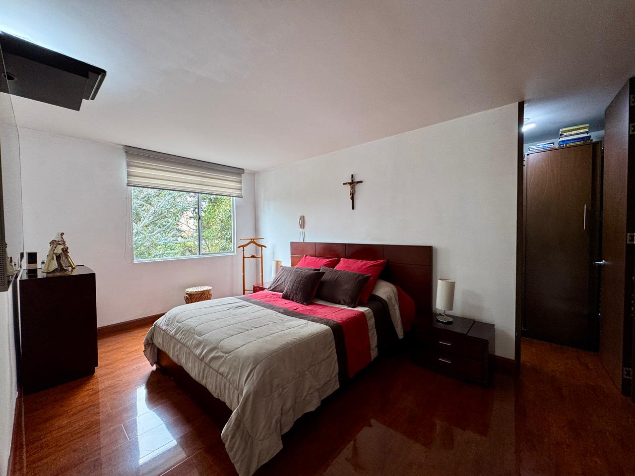 VENTA APARTAMENTO EN CASA BLANCA | 3 HABITACIONES, BALCÓN Y RODEADO DE NATURALEZA