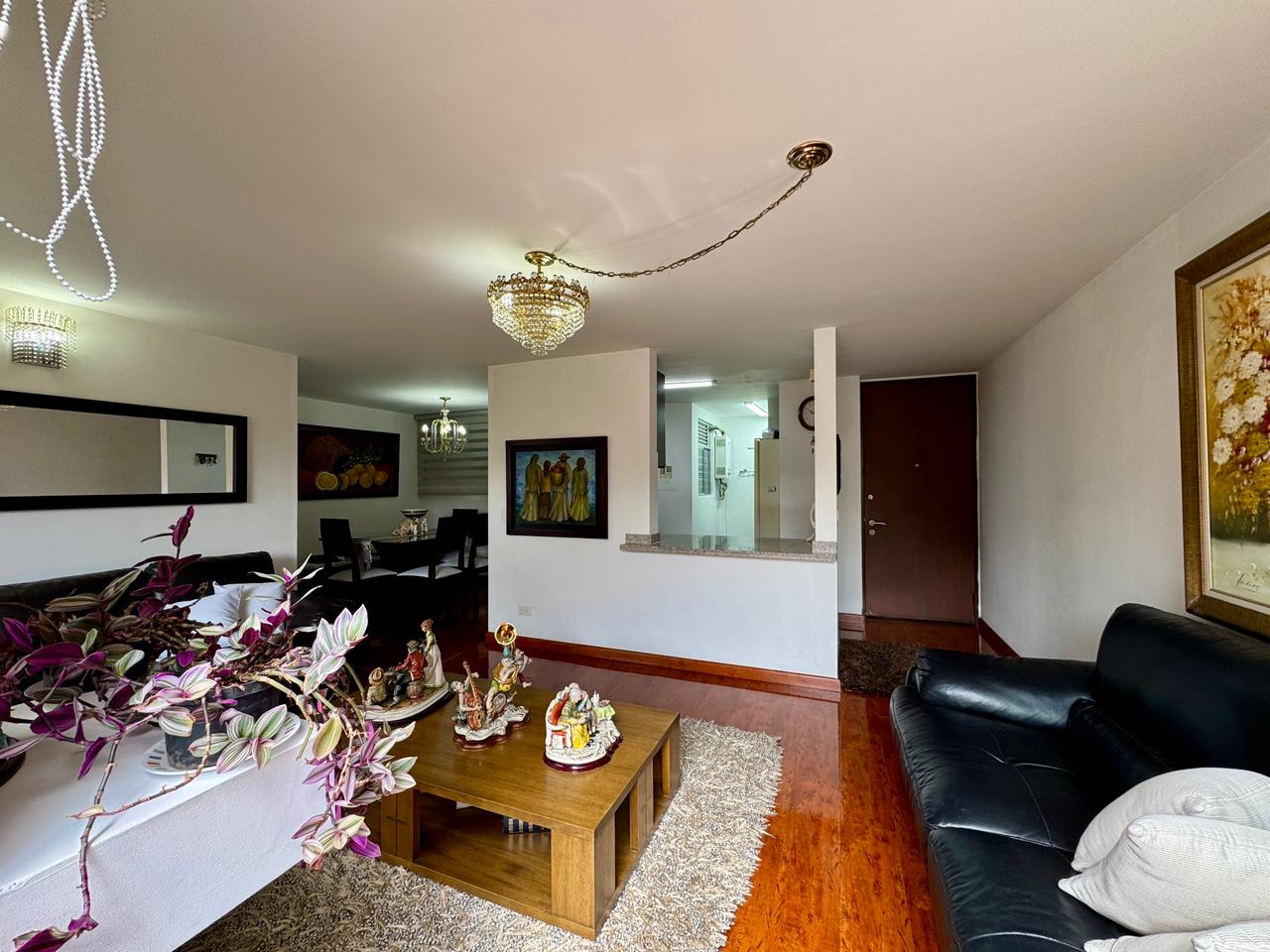VENTA APARTAMENTO EN CASA BLANCA | 3 HABITACIONES, BALCÓN Y RODEADO DE NATURALEZA