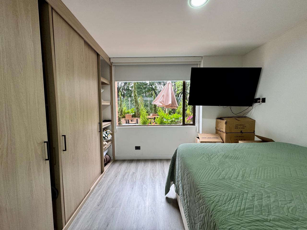 ARRIENDO APARTAMENTO EN LOS LAGARTOS | TERRAZA DE 100 m², DOMOTIZADO Y NIVEL LUJO