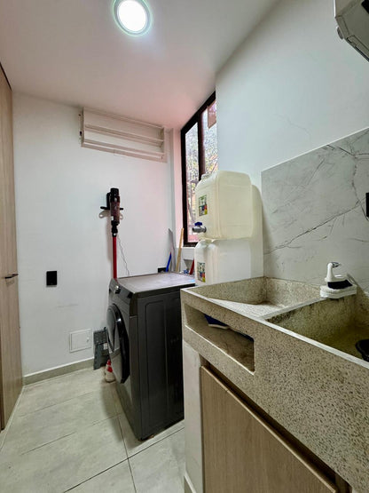 ARRIENDO APARTAMENTO EN LOS LAGARTOS | TERRAZA DE 100 m², DOMOTIZADO Y NIVEL LUJO