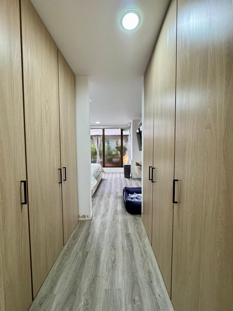 ARRIENDO APARTAMENTO EN LOS LAGARTOS | TERRAZA DE 100 m², DOMOTIZADO Y NIVEL LUJO