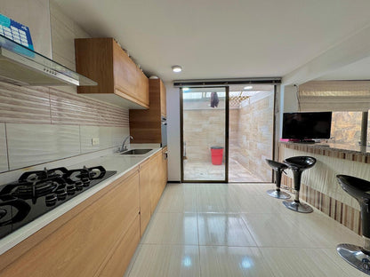 CASA EN VENTA EN CHÍA | 230 M2 + CUARTO DE CINE + 3 NIVELES 🔥🏡