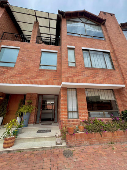 🏡 CASA EN VENTA EN CHÍA | 230M2 + PARQUEADERO + WALK IN CLOSET 😮‍💨
