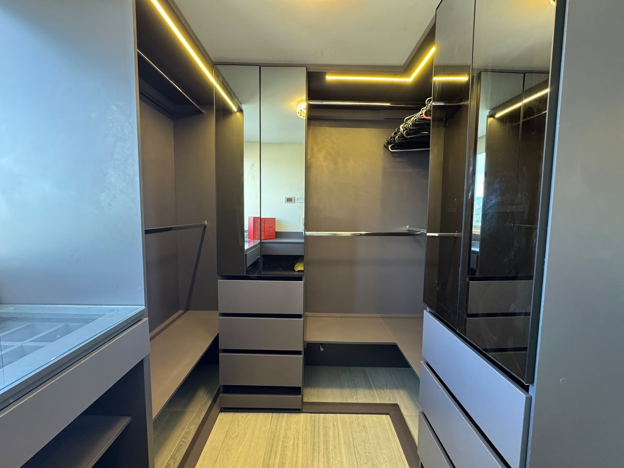 APARTAMENTO EN ARRIENDO EN MONARCAS SUBA | TOTALMENTE DOMOTIZADO + TV DE 85” + INTERNET INCLUIDO 🔥🏙️