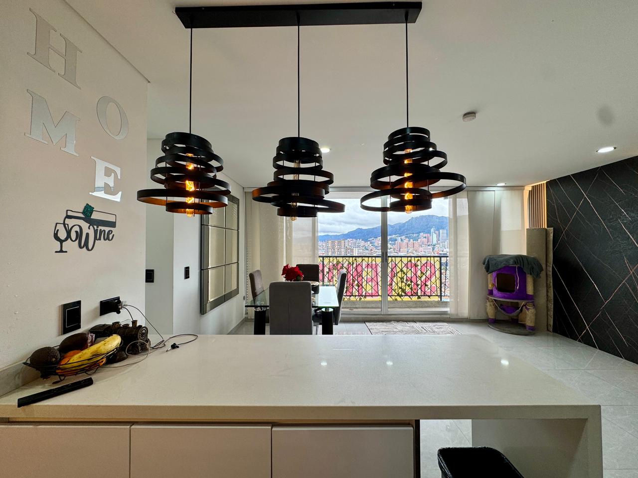 VENDO APTO con PARQUEADERO 76M2 | Ricaurte, Bogotá