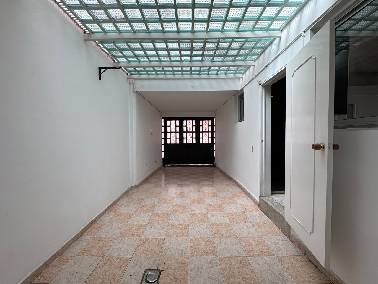 🏡 CASA EN VENTA EN MODELIA | 190 M² + PARQUEADERO PARA 2 CARROS + 2 DEPÓSITOS