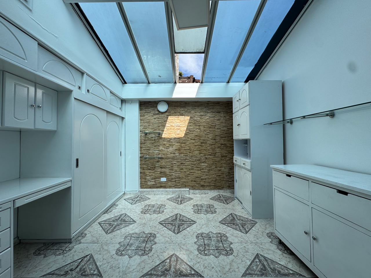 🏡 CASA EN VENTA EN MODELIA | 190 M² + PARQUEADERO PARA 2 CARROS + 2 DEPÓSITOS