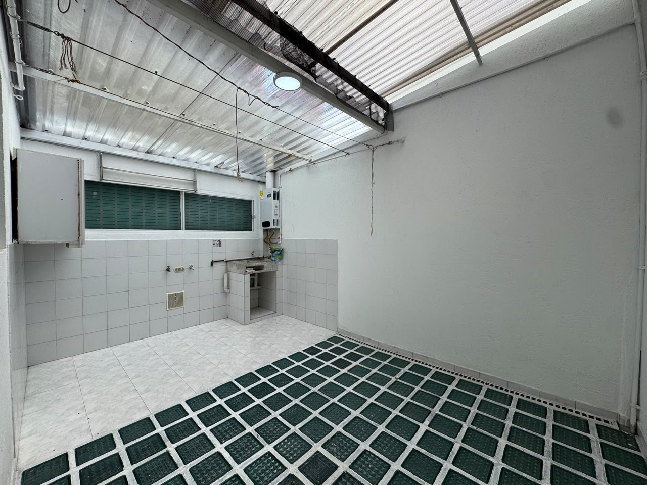 🏡 CASA EN VENTA EN MODELIA | 190 M² + PARQUEADERO PARA 2 CARROS + 2 DEPÓSITOS
