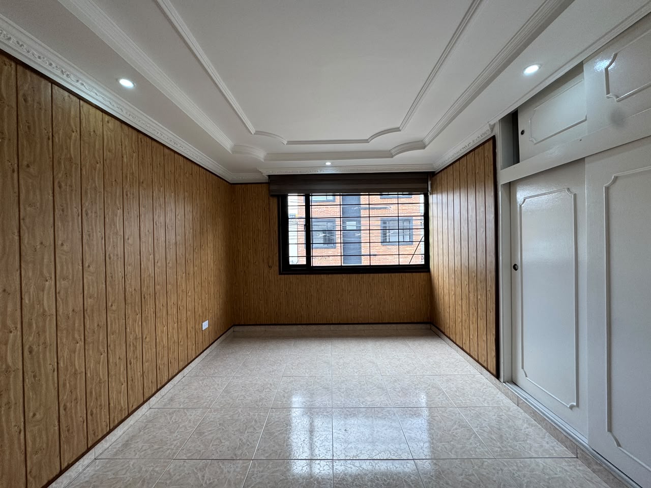 🏡 CASA EN VENTA EN MODELIA | 190 M² + PARQUEADERO PARA 2 CARROS + 2 DEPÓSITOS
