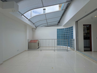 🏡 CASA EN VENTA EN MODELIA | 377 M² + 5 HABITACIONES + 3 PARQUEADEROS