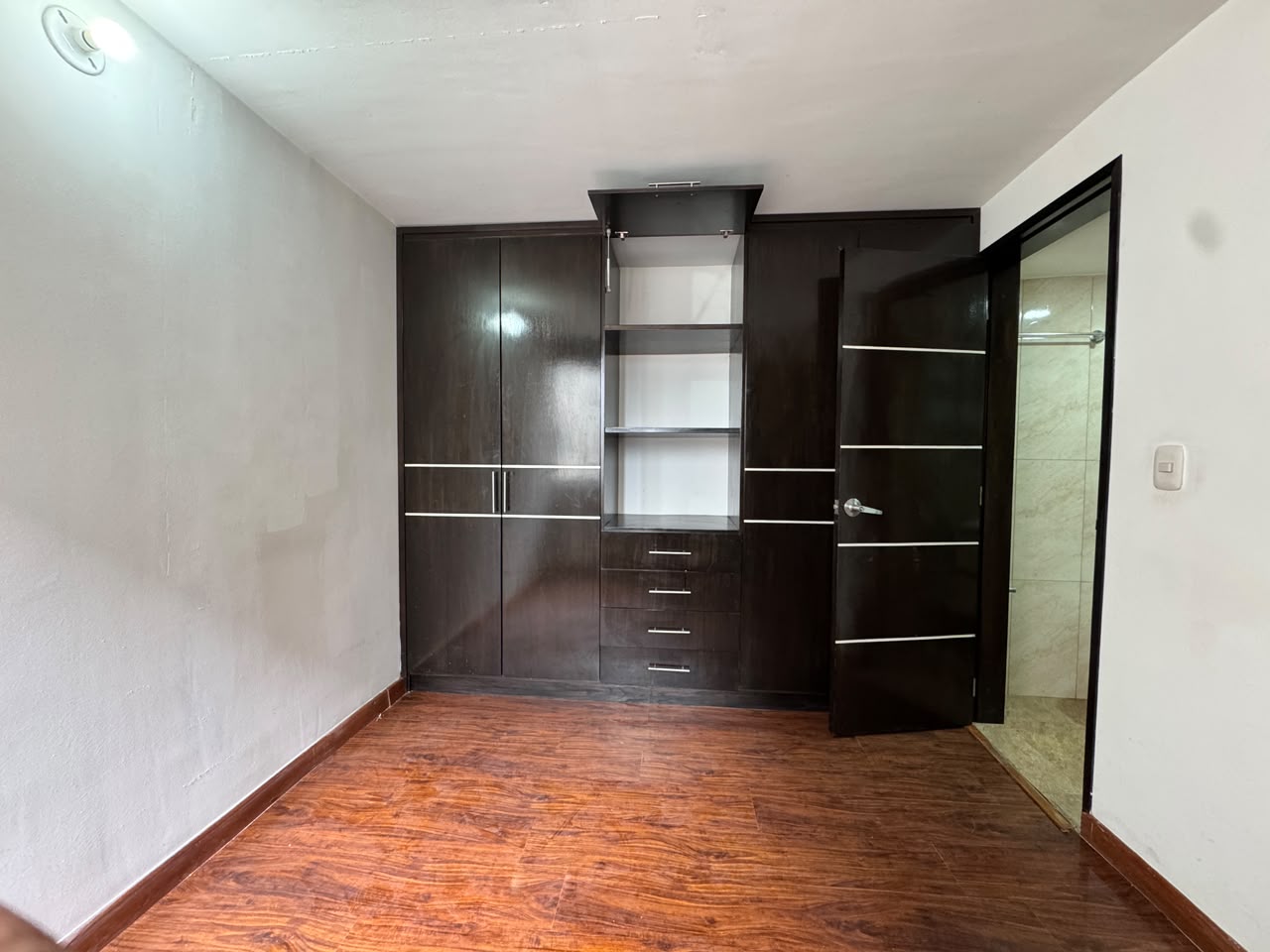 🏡 APARTAMENTO EN VENTA EN EL VERGEL | REMODELADO + BALCÓN + ZONAS SOCIALES 🔥