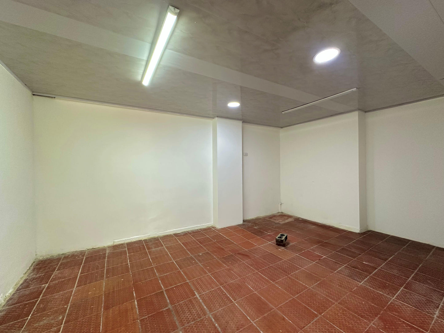 🏪 LOCAL EN ARRIENDO EN CHAPINERO | 33 M² APROX. | $2.200.000 🔥