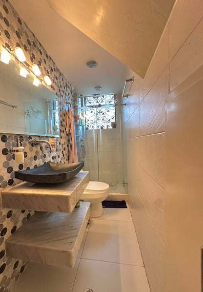 🏡 APARTAMENTO EN VENTA EN CIUDAD BERNA | 5 HABITACIONES + GARAJE PARA 2 VEHÍCULOS 🔥