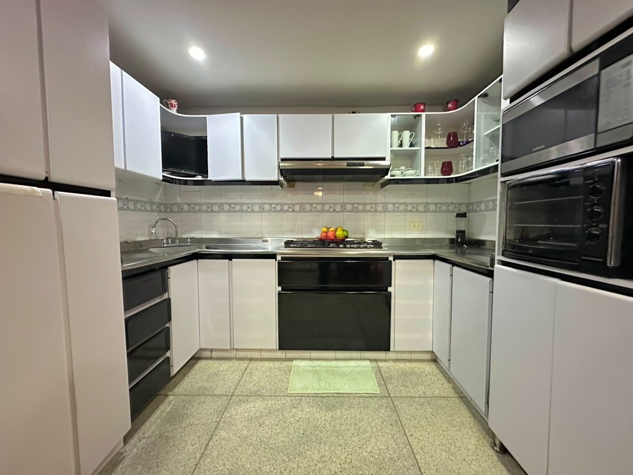 🏡 APARTAMENTO EN VENTA EN CIUDAD BERNA | 5 HABITACIONES + GARAJE PARA 2 VEHÍCULOS 🔥