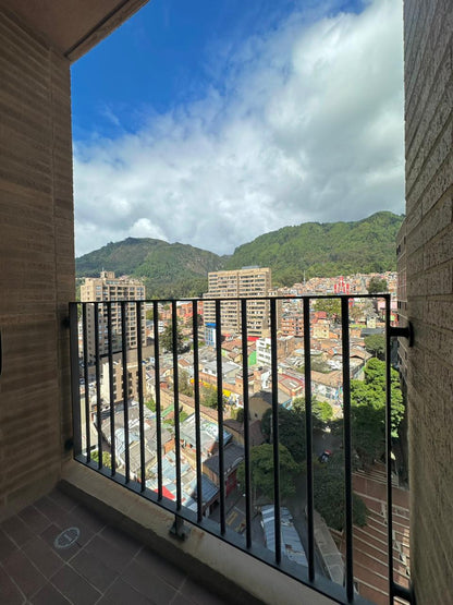 🏡 APARTAESTUDIO EN RENTA – SAN MARTÍN | CENTRO | PISCINA + 2 BALCONES 🔥
