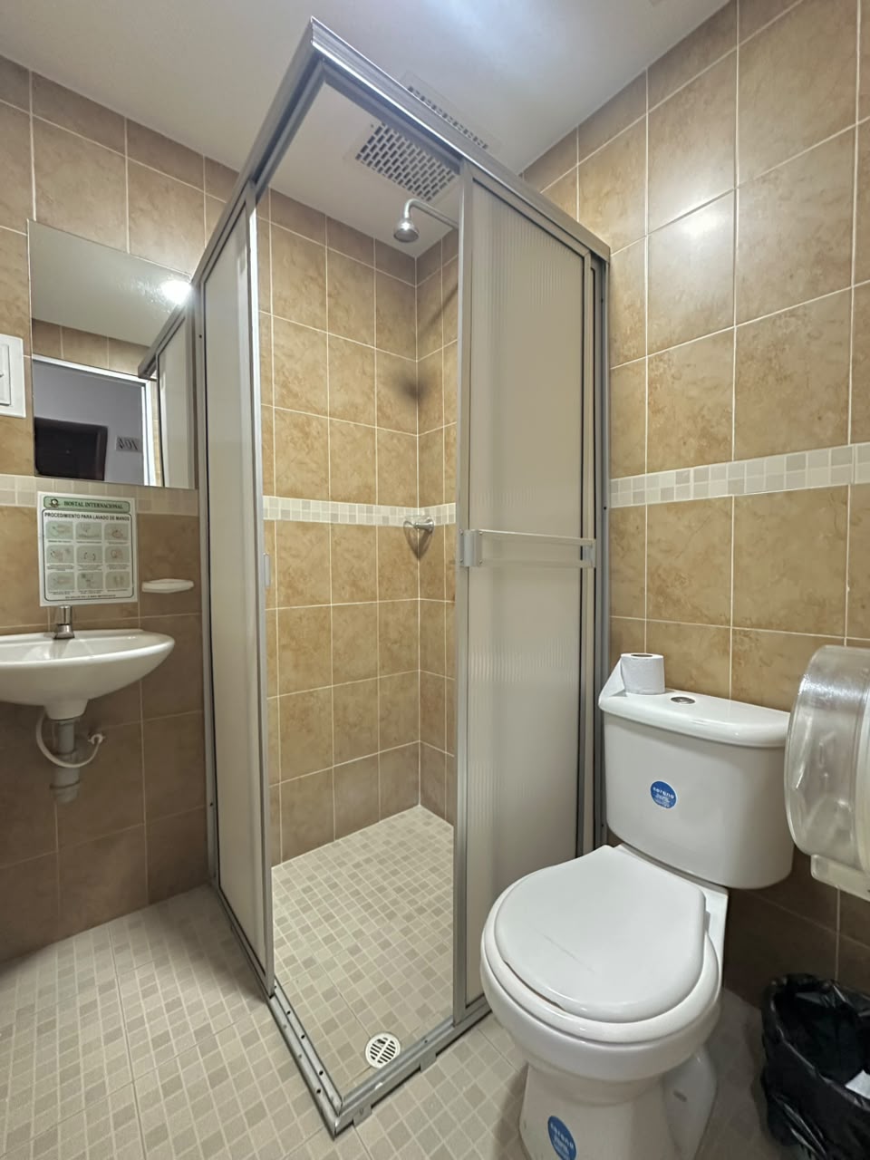 🏨 HOTEL EN VENTA – LA CANDELARIA | CENTRO | 24 HABITACIONES + A PUERTA CERRADA 🔥