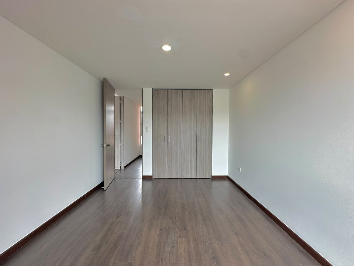 🏡 APARTAMENTO EN VENTA – CHICO NORTE | NORTE | 3 HABITACIONES + BALCÓN 🔥