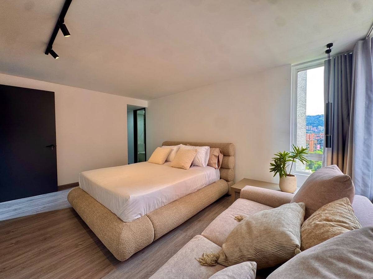 🏡 APARTAMENTO EN ARRIENDO O EN VENTA – EL POBLADO, MEDELLÍN | 3 HABITACIONES + 2 PARQUEADEROS