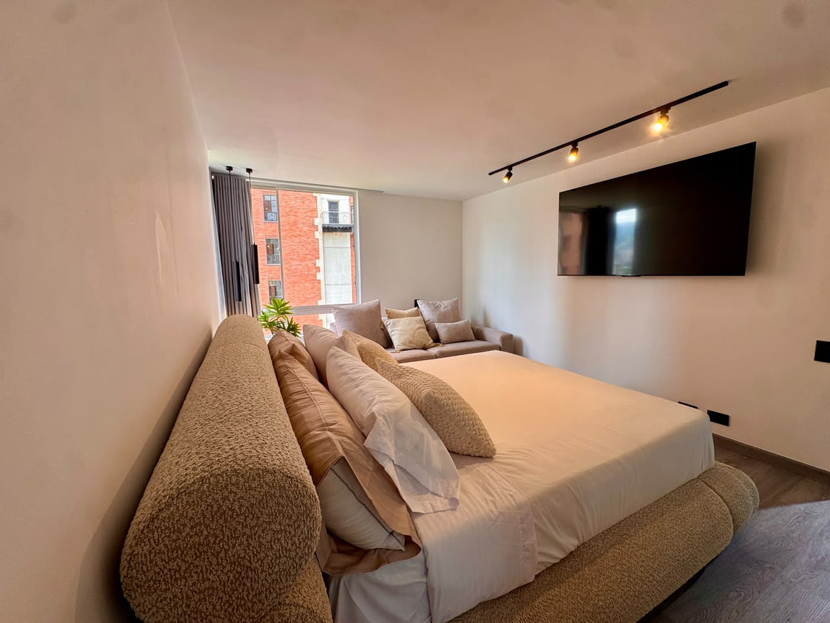 🏡 APARTAMENTO EN ARRIENDO O EN VENTA – EL POBLADO, MEDELLÍN | 3 HABITACIONES + 2 PARQUEADEROS