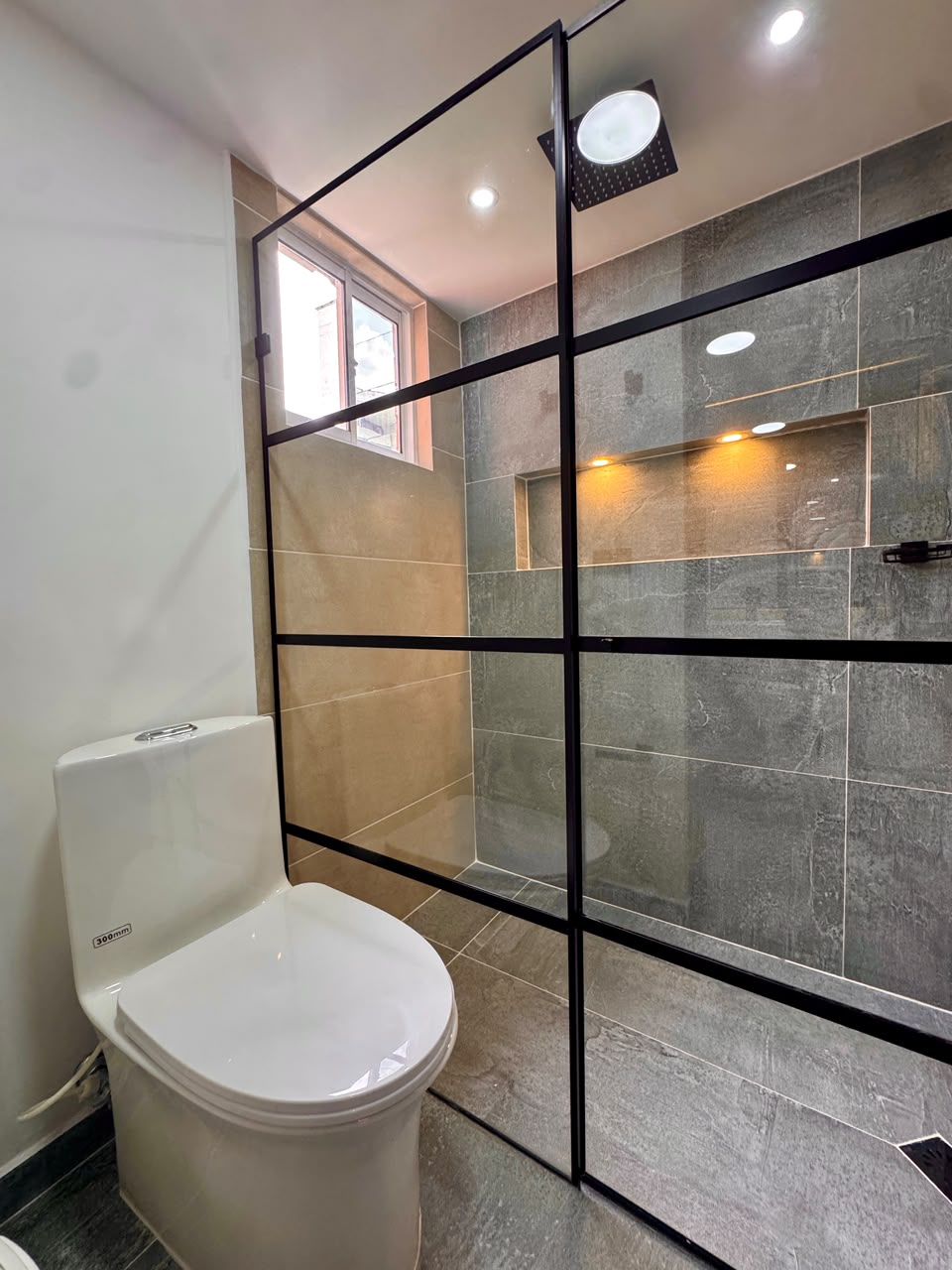 🏡 APARTAMENTO EN ARRIENDO O EN VENTA – EL POBLADO, MEDELLÍN | 3 HABITACIONES + 2 PARQUEADEROS