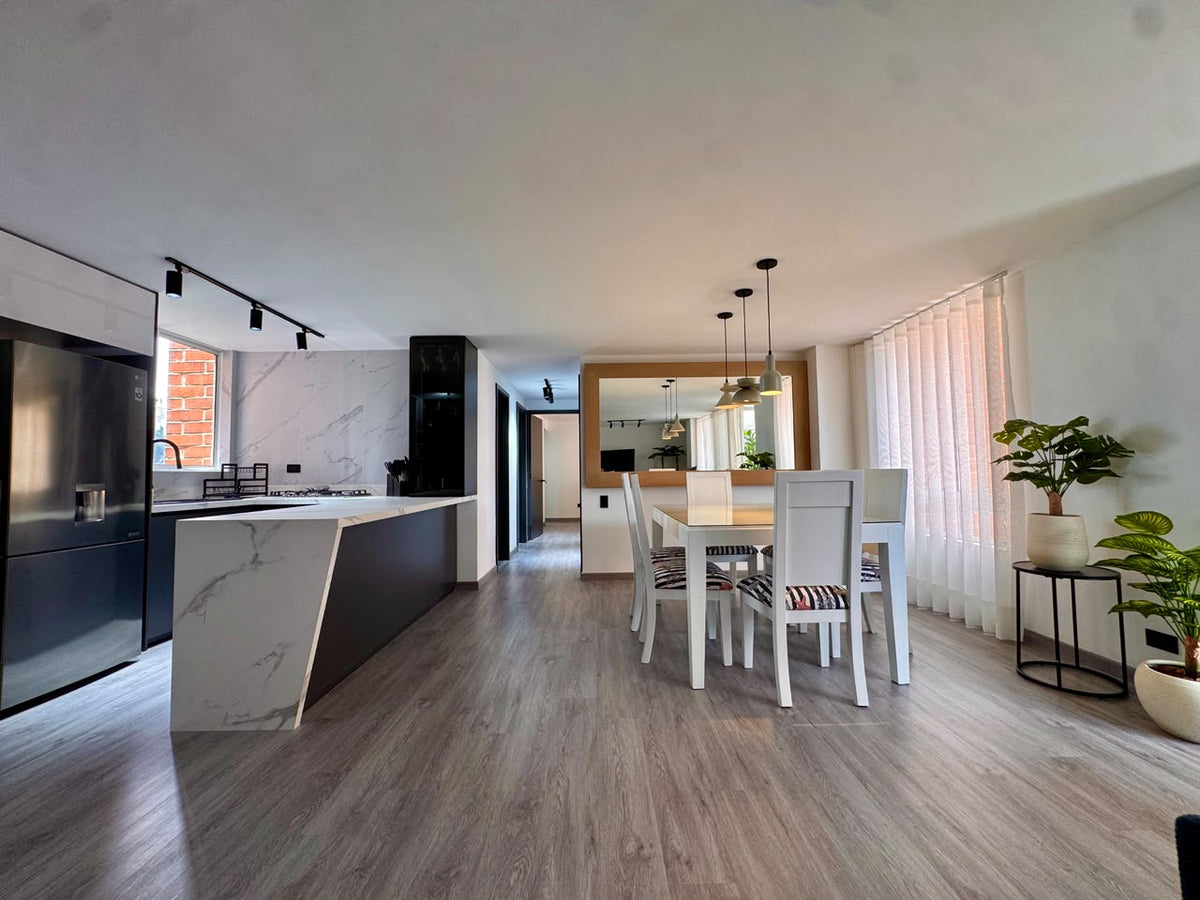 🏡 APARTAMENTO EN ARRIENDO O EN VENTA – EL POBLADO, MEDELLÍN | 3 HABITACIONES + 2 PARQUEADEROS