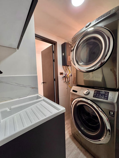 🏡 APARTAMENTO EN ARRIENDO O EN VENTA – EL POBLADO, MEDELLÍN | 3 HABITACIONES + 2 PARQUEADEROS